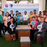 วว. มอบเครื่องคัดแยกขวดพลาสติกและกระป๋อง สนับสนุน/ผลักดันนโย ... Image 1